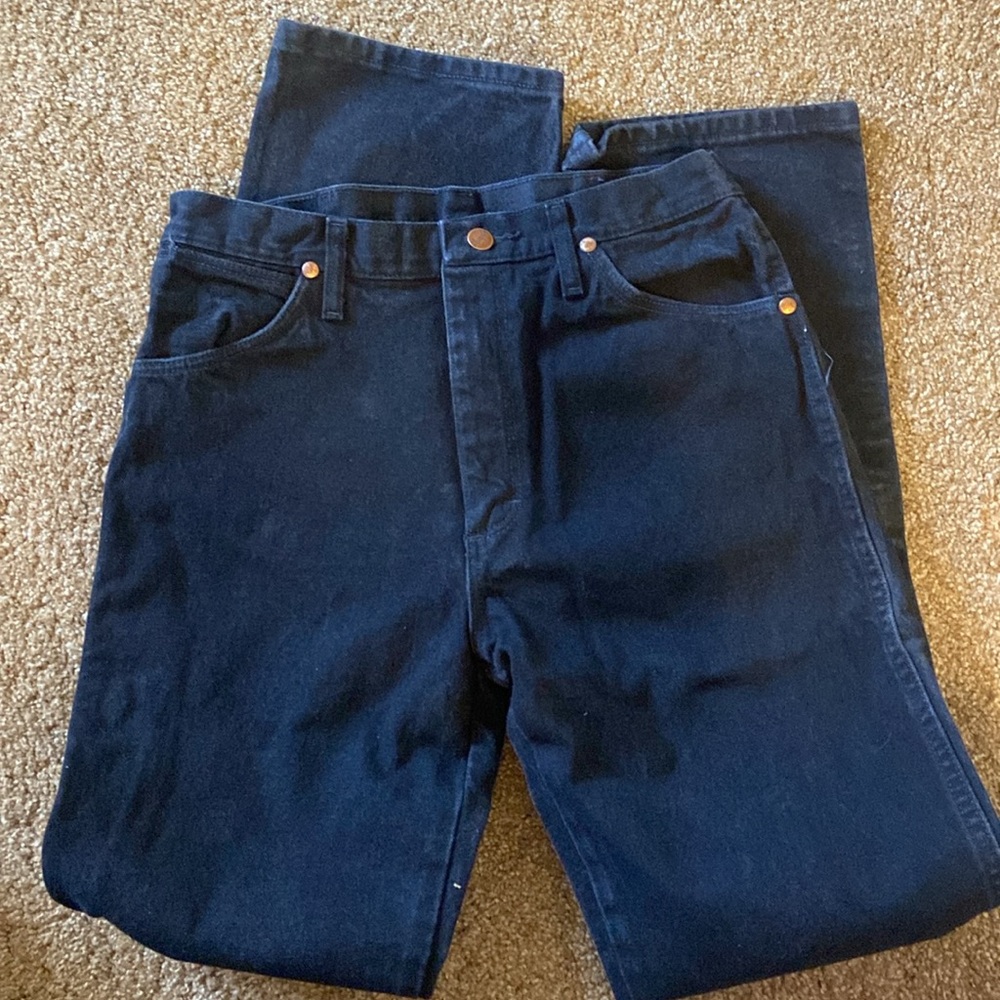 Men’s Wrangler jeans - Picture 2 of 5